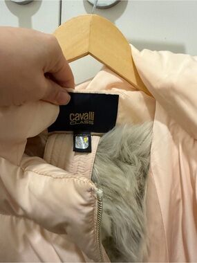 Cavalli Class Light Pink Puffer Jacket with Faux Fur Trim